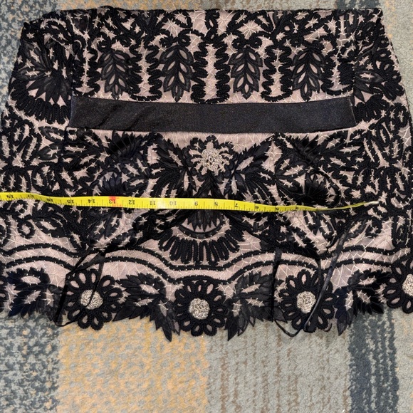 Sue Wong Little Black Dress/ Embroidery/ Size-6 EUC - Picture 7 of 11